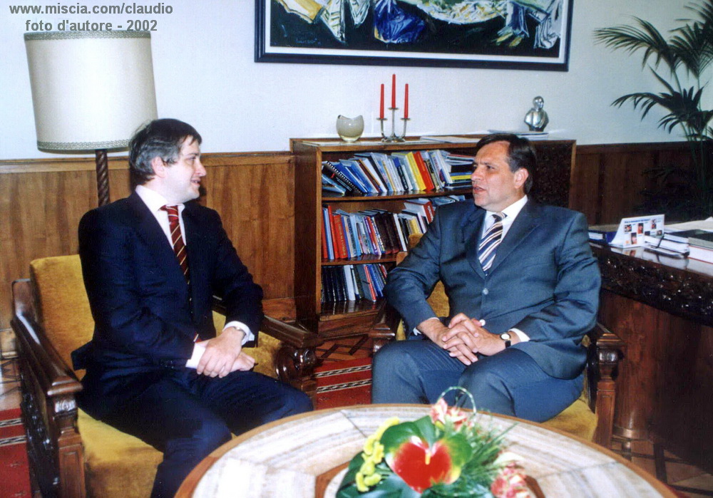 14-2002-Skopje-Miscia-Trajkovski